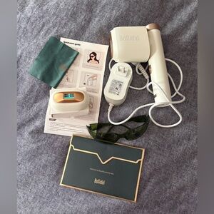BoSidin Hair Removal Device Set in White and Gold